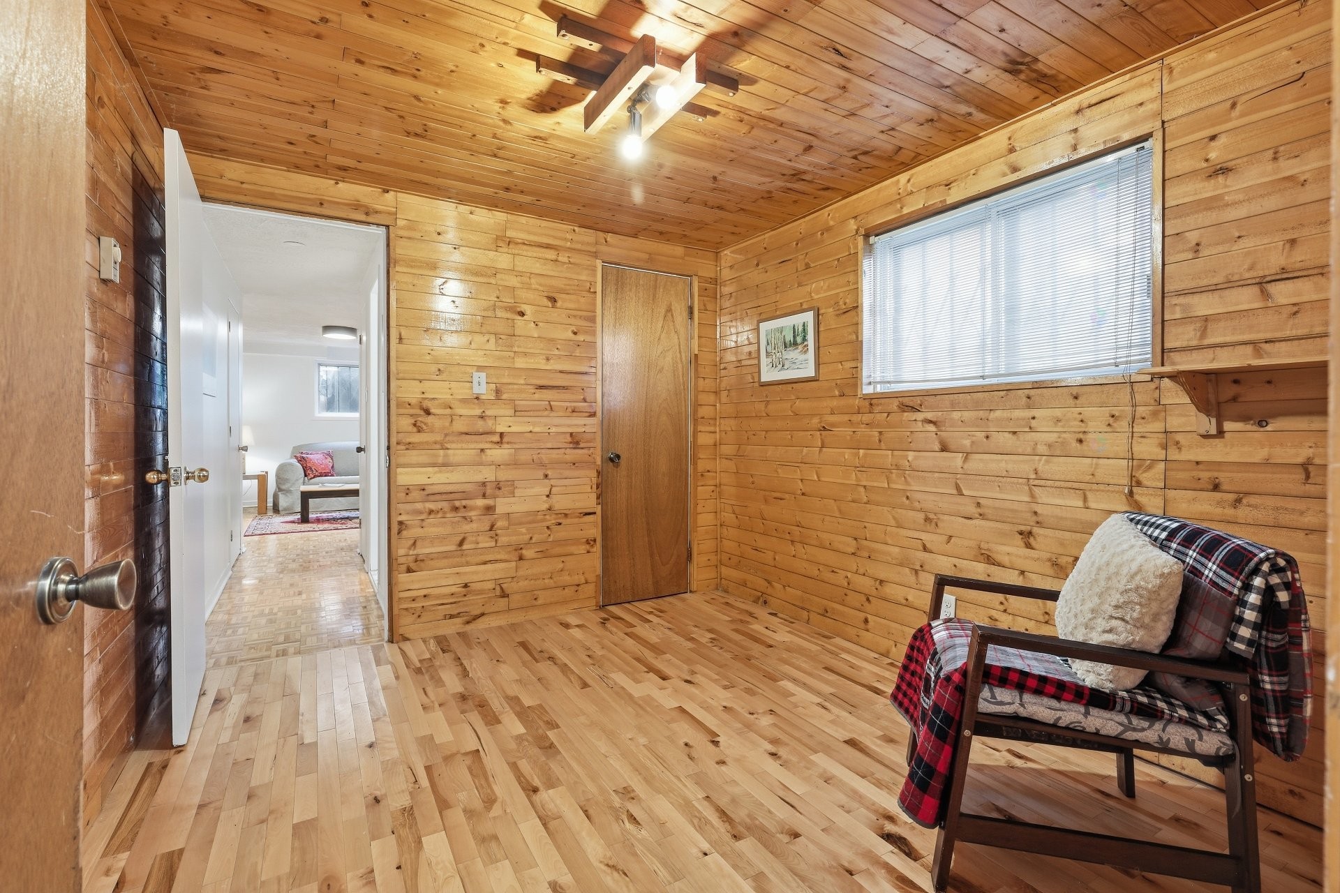 









9060


Rue d'Anjou

,
Montréal (Mercier/Hochelaga-Maisonneuve),




QC
H1K4N5

