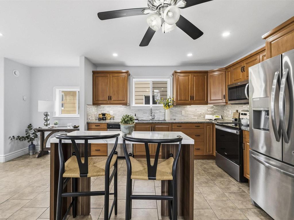 












3175 Micmac Street

,
Halifax,




NS
B3L 3W3

