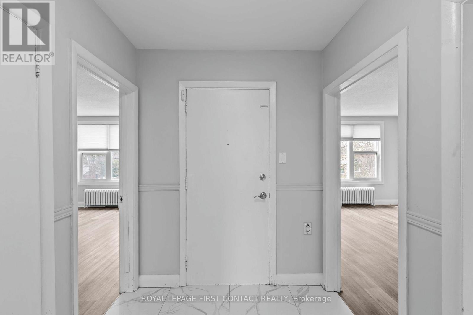 












134 NAPIER STREET

,
Barrie,




Ontario
L4M1W5

