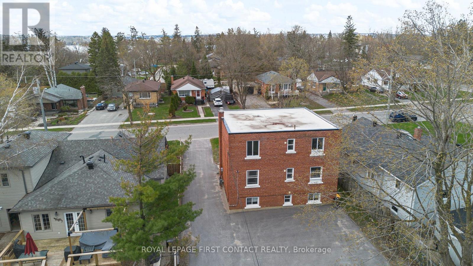 












134 NAPIER STREET

,
Barrie,




Ontario
L4M1W5

