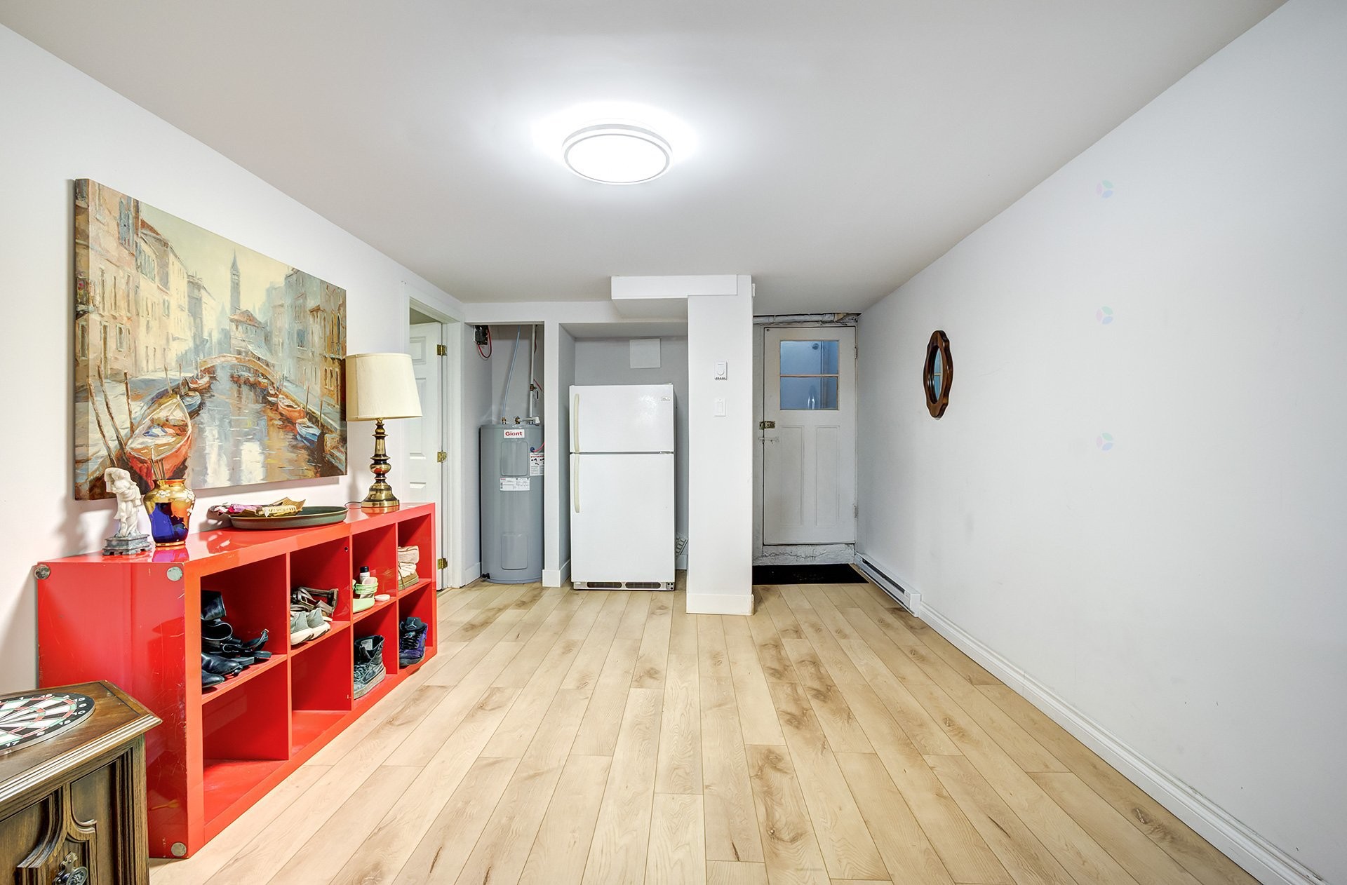 









7030

 - 7030A


Rue Lacroix

,
Montréal (Le Sud-Ouest),




QC
H4E2V3

