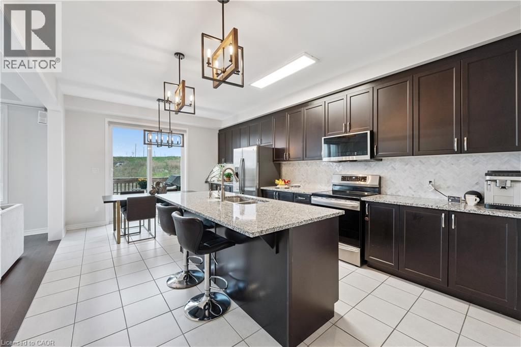 












87 RIDGE Road

,
Cambridge,




Ontario
N3E0C6


