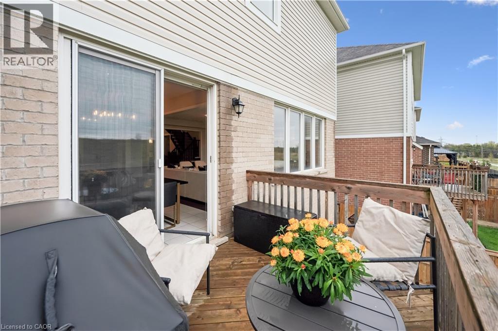 












87 RIDGE Road

,
Cambridge,




Ontario
N3E0C6

