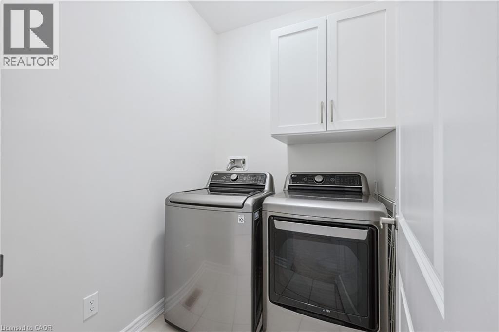 












87 RIDGE Road

,
Cambridge,




Ontario
N3E0C6

