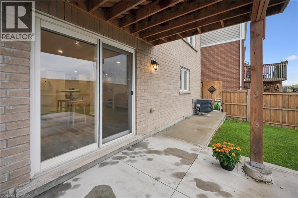 












87 RIDGE Road

,
Cambridge,




Ontario
N3E0C6

