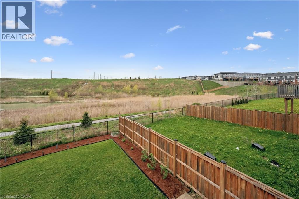 












87 RIDGE Road

,
Cambridge,




Ontario
N3E0C6

