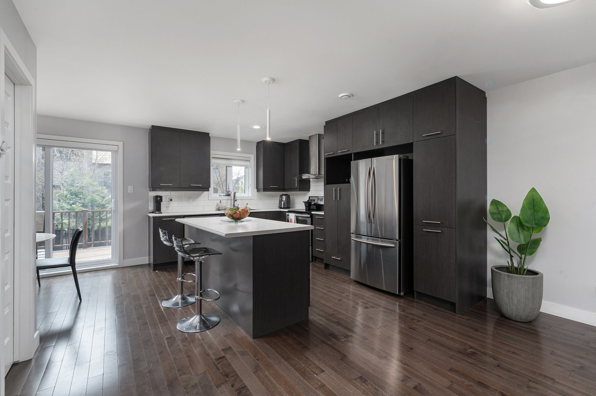









273Z


Rue du Grenadier

,
Saint-Constant,




QC
J5A0L1

