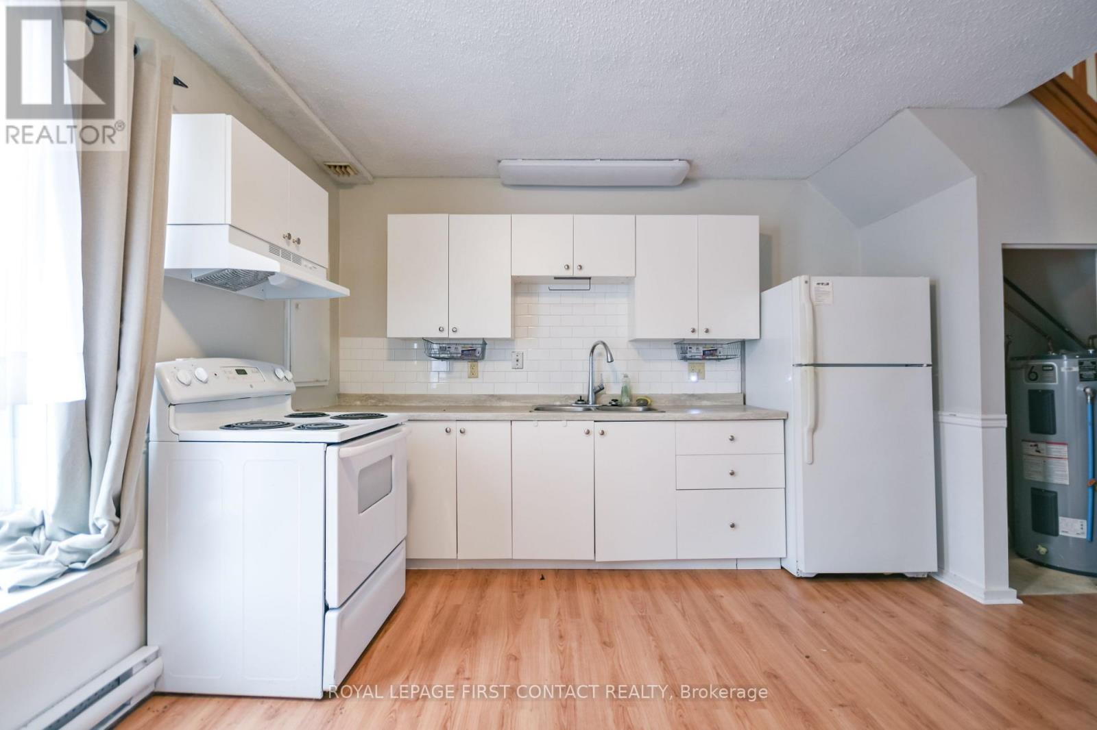 












3071 MOSLEY STREET

,
Wasaga Beach,




Ontario
L9Z1W7

