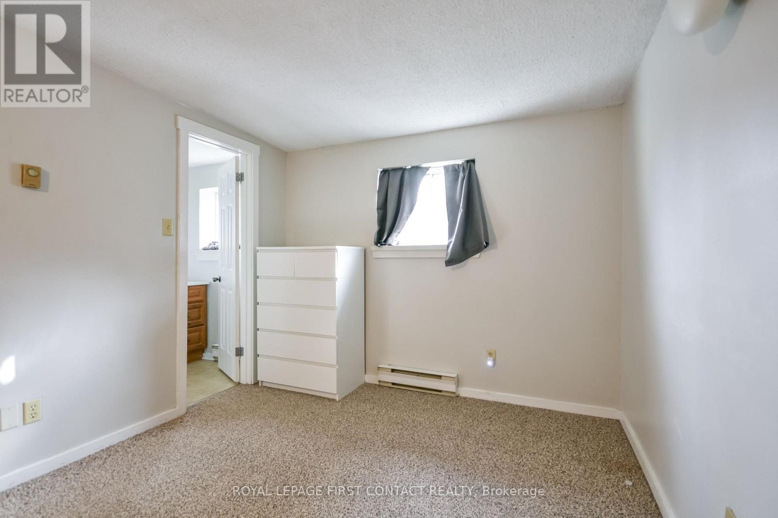 












3071 MOSLEY STREET

,
Wasaga Beach,




Ontario
L9Z1W7

