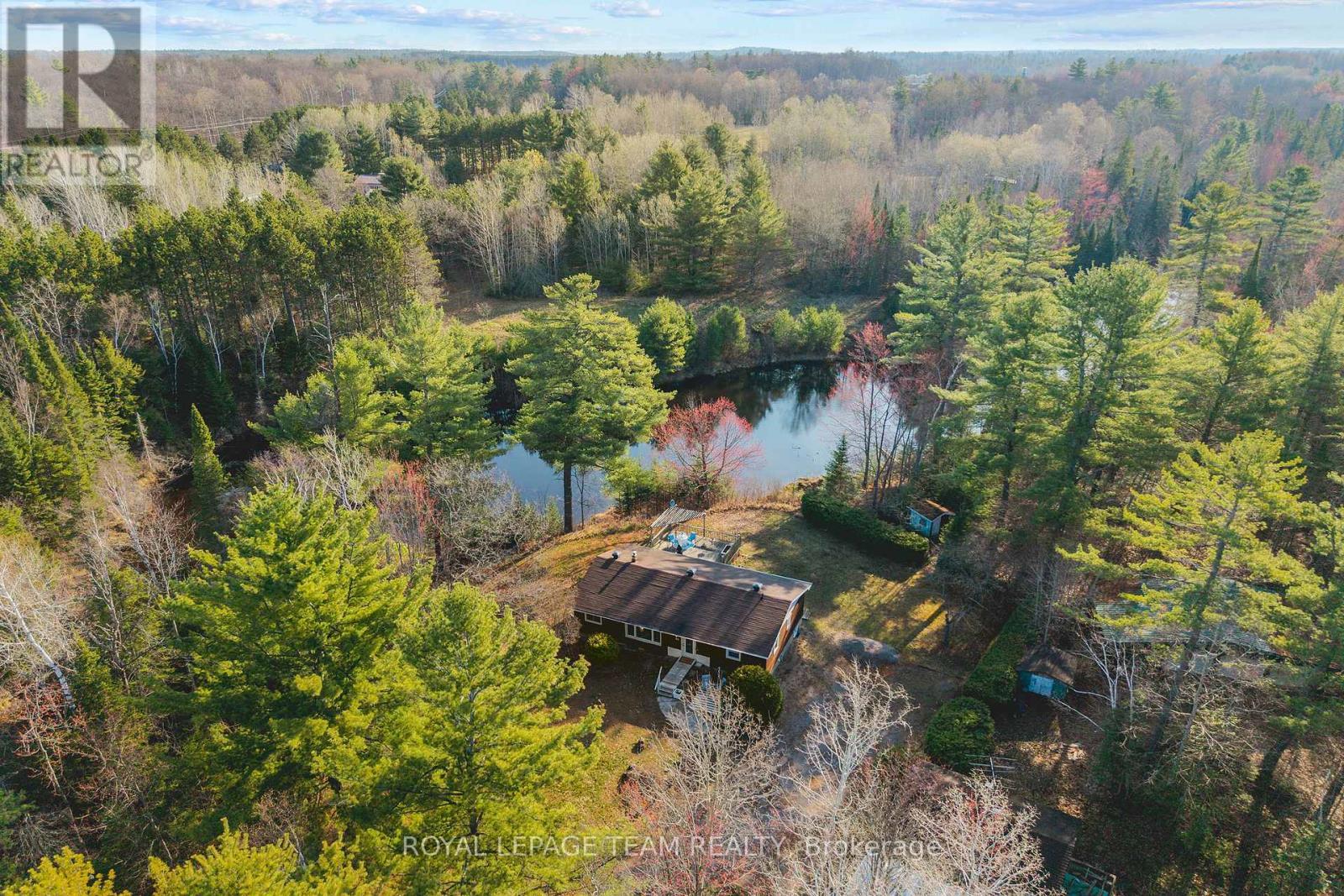 












31 MANNING ROAD

,
Bonnechere Valley,




Ontario
K0J1T0

