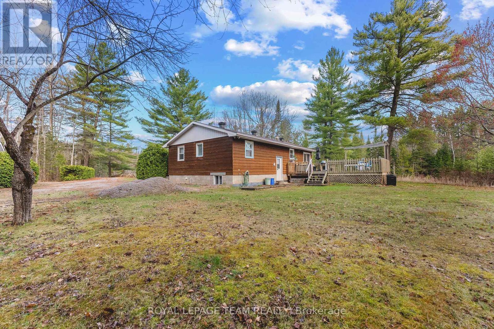 












31 MANNING ROAD

,
Bonnechere Valley,




Ontario
K0J1T0

