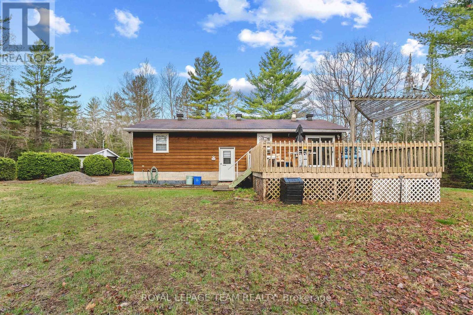 












31 MANNING ROAD

,
Bonnechere Valley,




Ontario
K0J1T0

