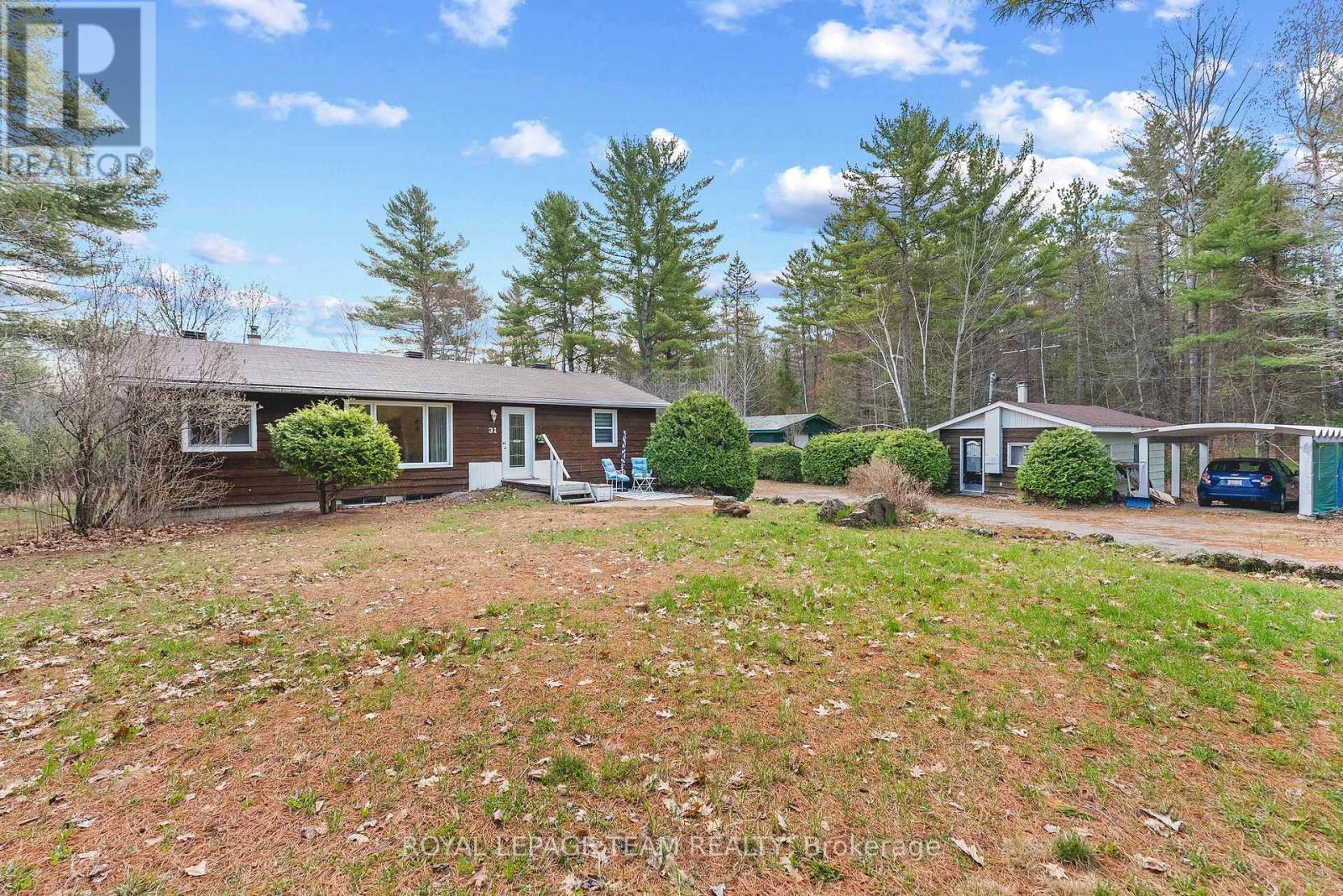 












31 MANNING ROAD

,
Bonnechere Valley,




Ontario
K0J1T0

