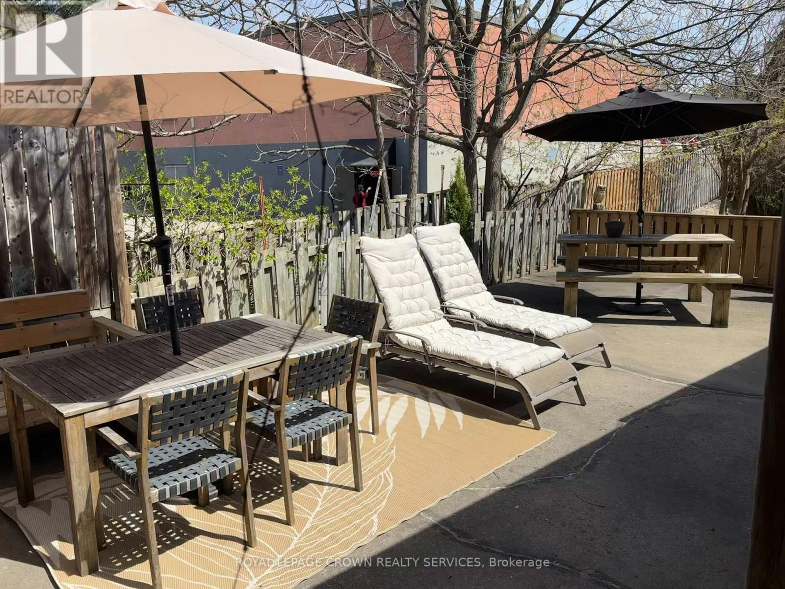 












5 - 34 BURN PLACE

,
Kitchener,




Ontario
N2M1Y9

