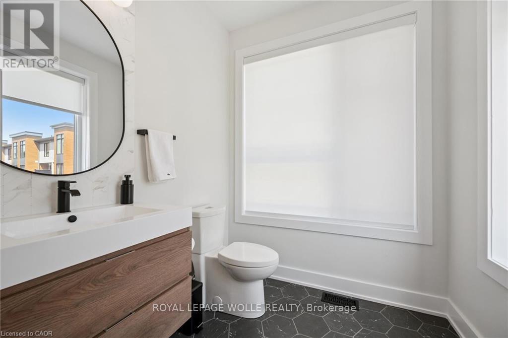 












42 - 271 GREY SILO ROAD

,
Waterloo,




Ontario
N2K0E9

