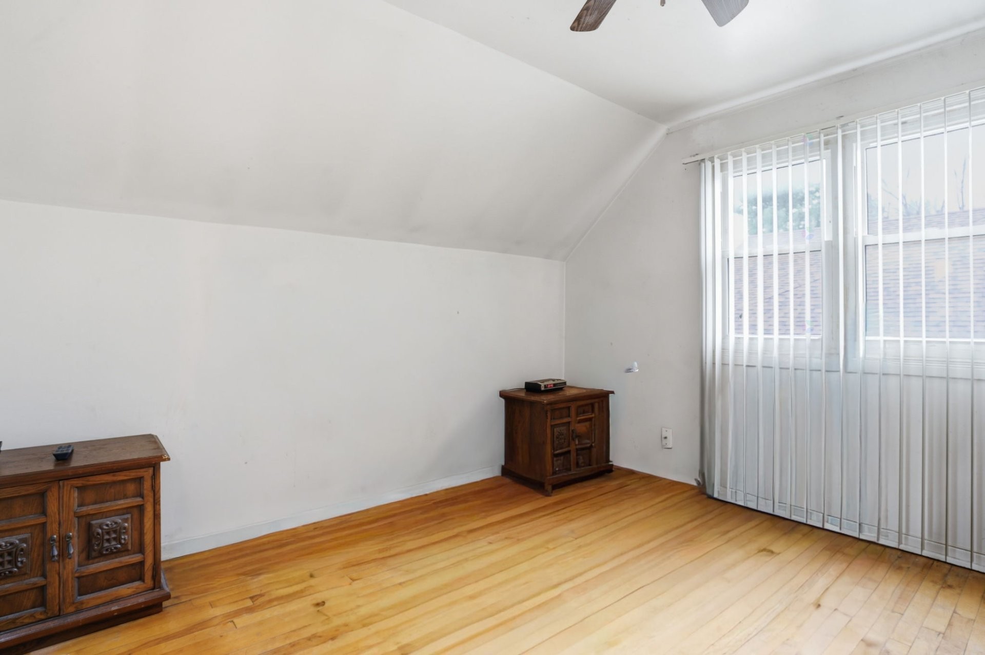 









17


Rue Lord-Aylmer

,
Gatineau (Aylmer),




QC
J9H3R8

