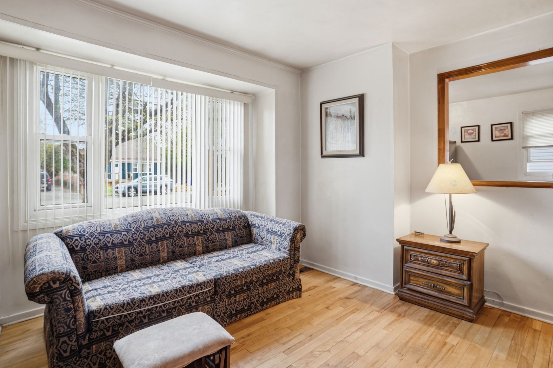 









17


Rue Lord-Aylmer

,
Gatineau (Aylmer),




QC
J9H3R8


