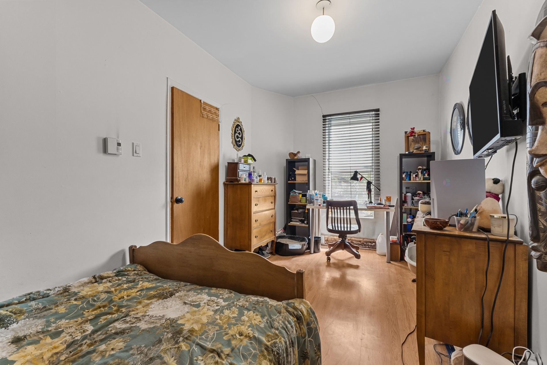









564

 - 568


Av. Ash

,
Montréal (Le Sud-Ouest),




QC
H3K2R4

