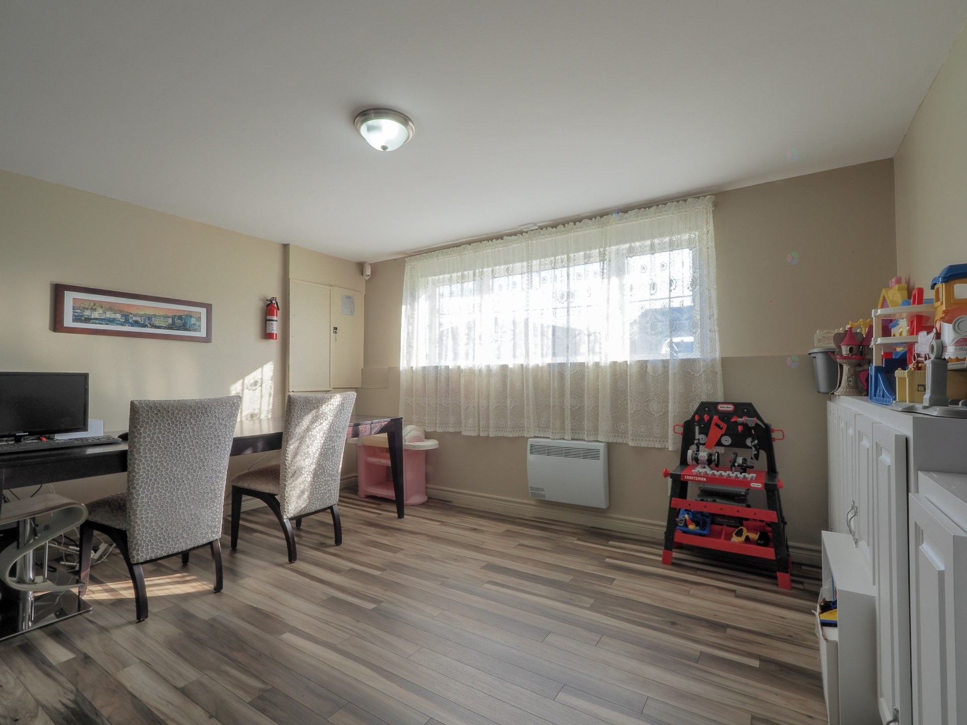 









496


Rue Milot

,
Trois-Rivières,




QC
G8T7M5

