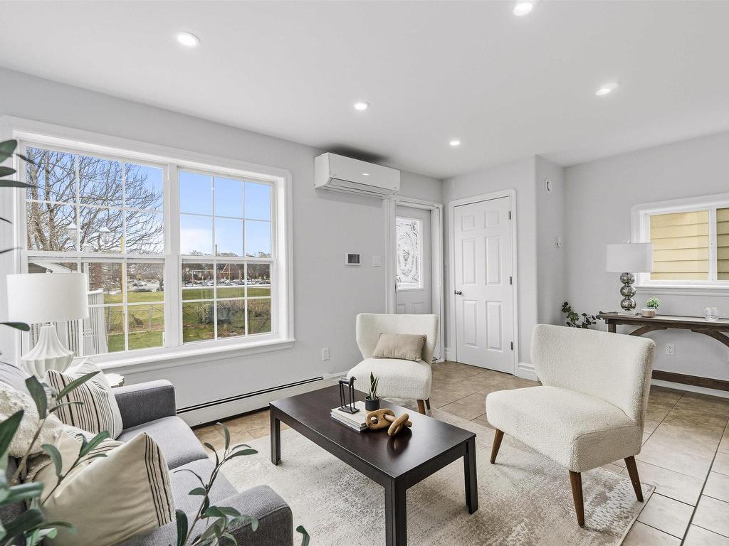 












3175 Micmac Street

,
Halifax,




NS
B3L 3W3

