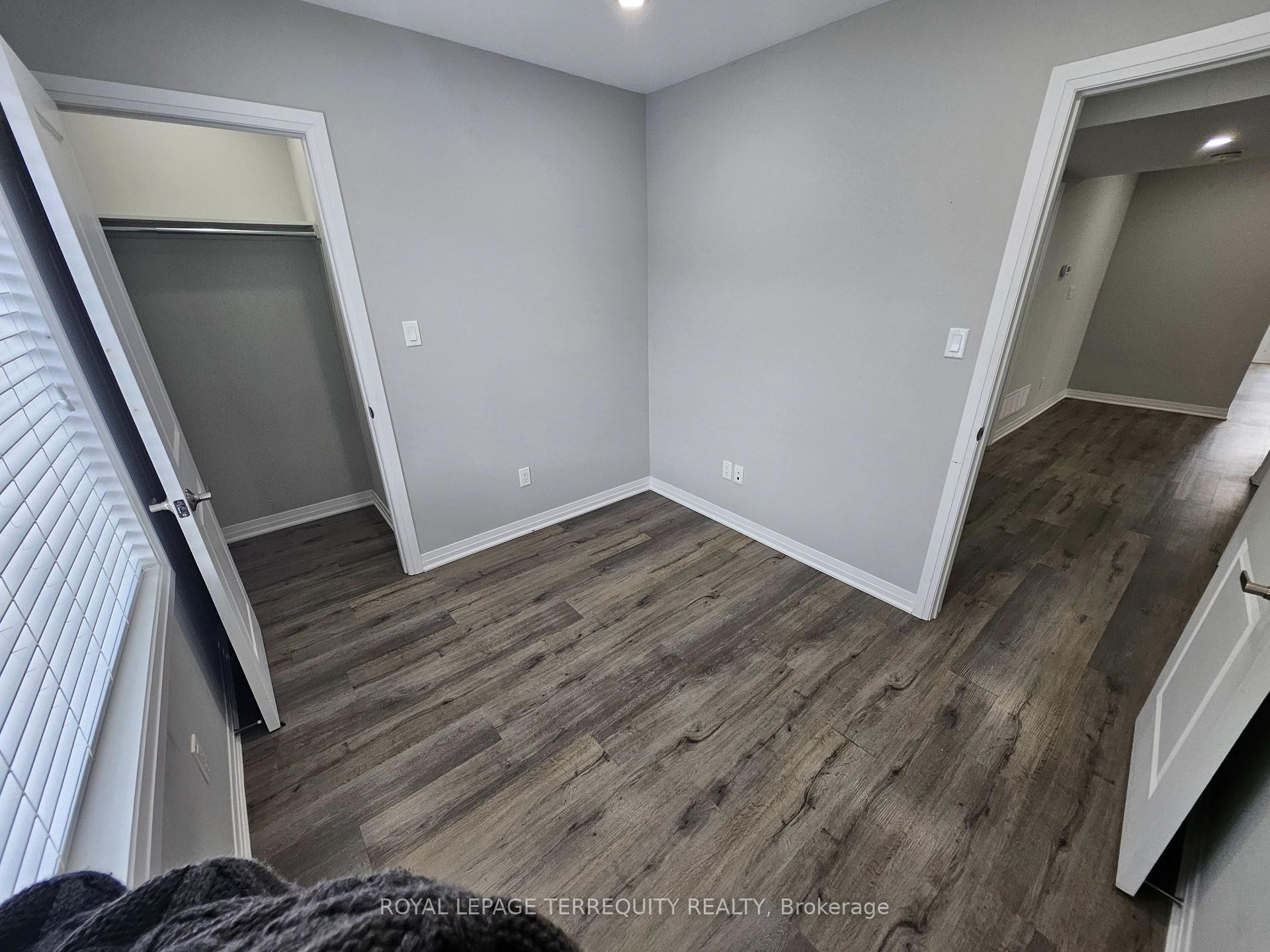 









3392


Lake Shore

Boulevard,
Toronto,




ON
M8W 1M9

