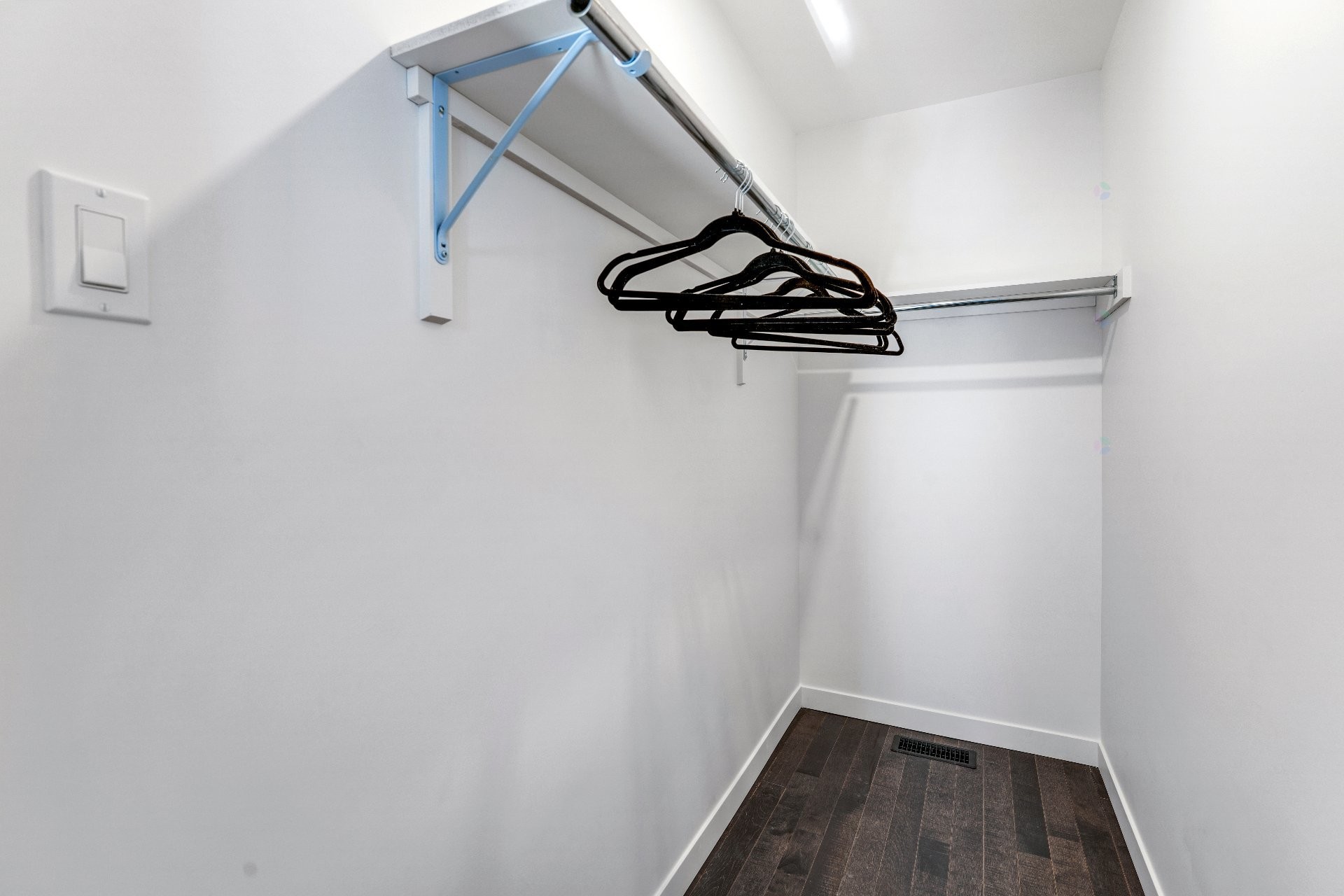 









1448


Rue Alice-Campbell

,
Sherbrooke (Les Nations),




QC
J1L0K3

