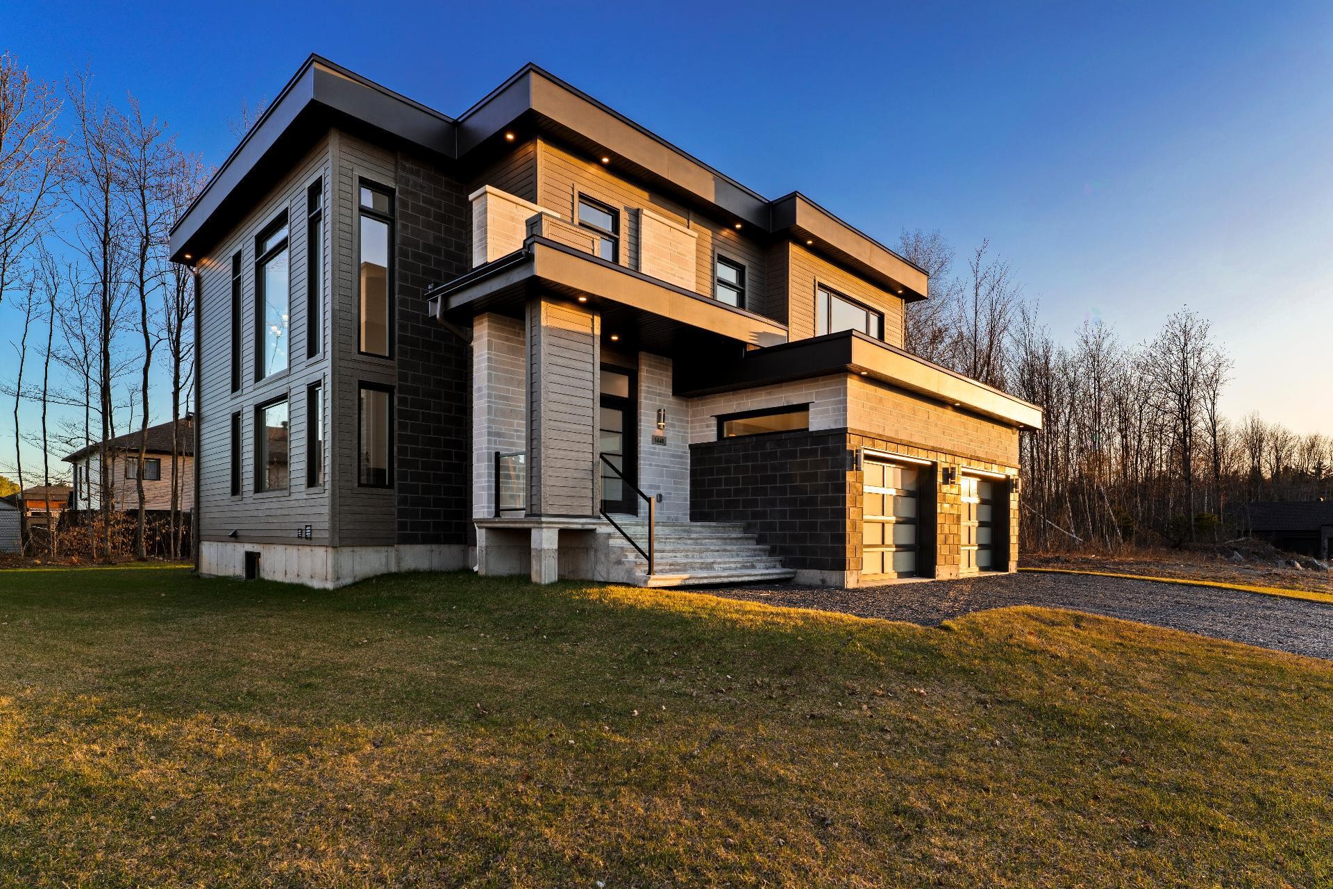 









1448


Rue Alice-Campbell

,
Sherbrooke (Les Nations),




QC
J1L0K3

