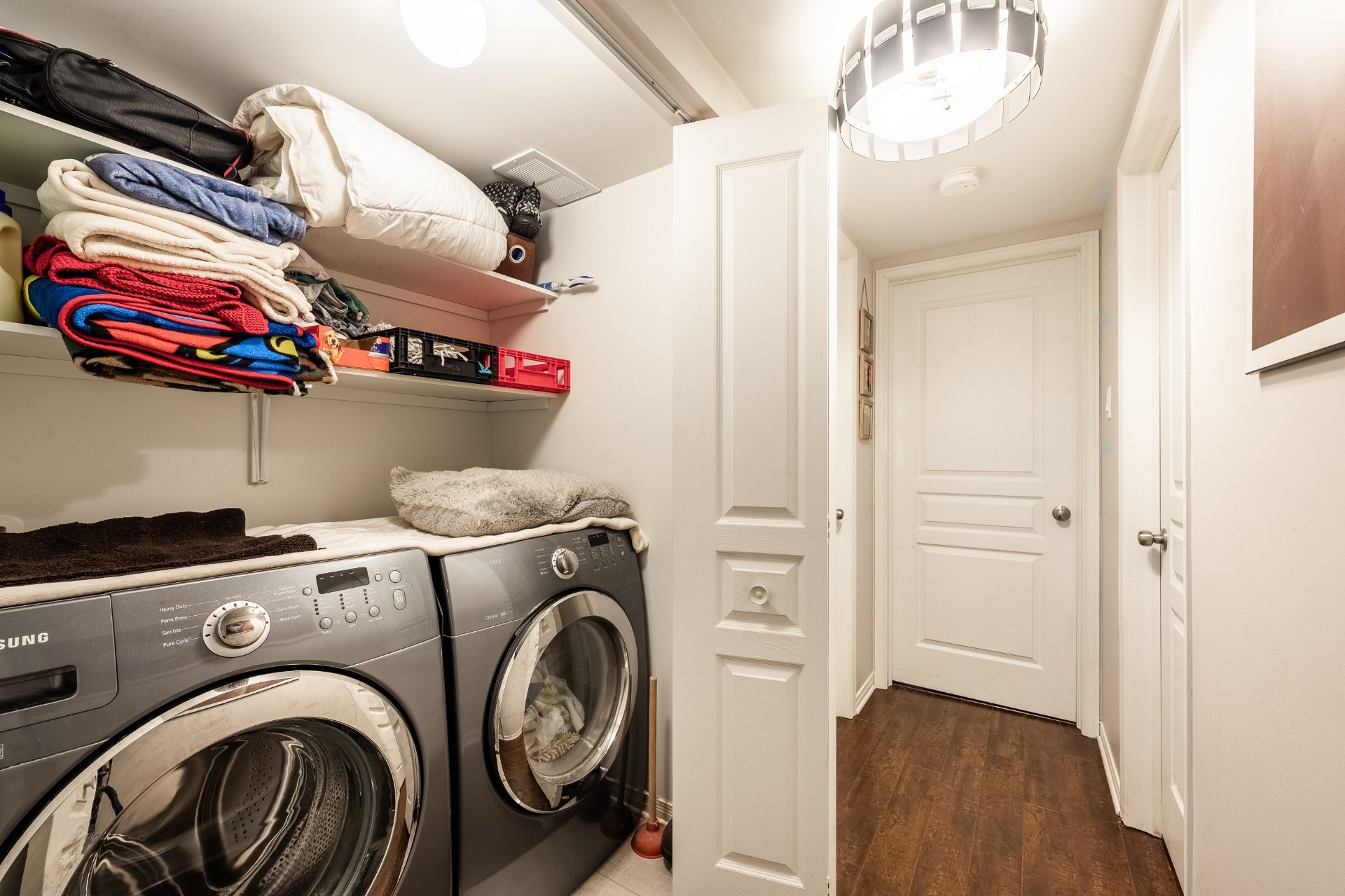 









244


Rue du Cardinal

,
Saint-Amable,




QC
J0L1N0

