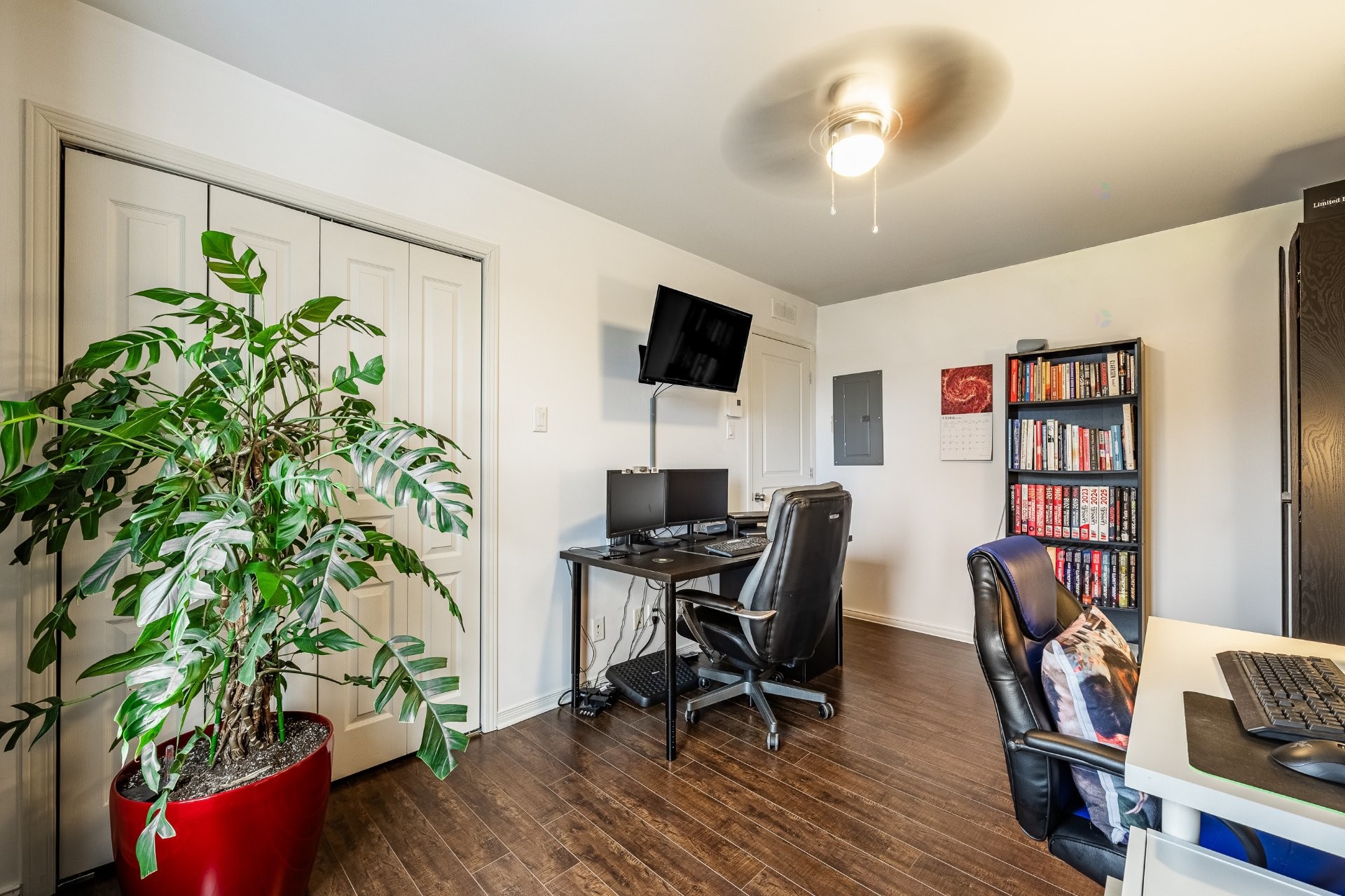 









244


Rue du Cardinal

,
Saint-Amable,




QC
J0L1N0

