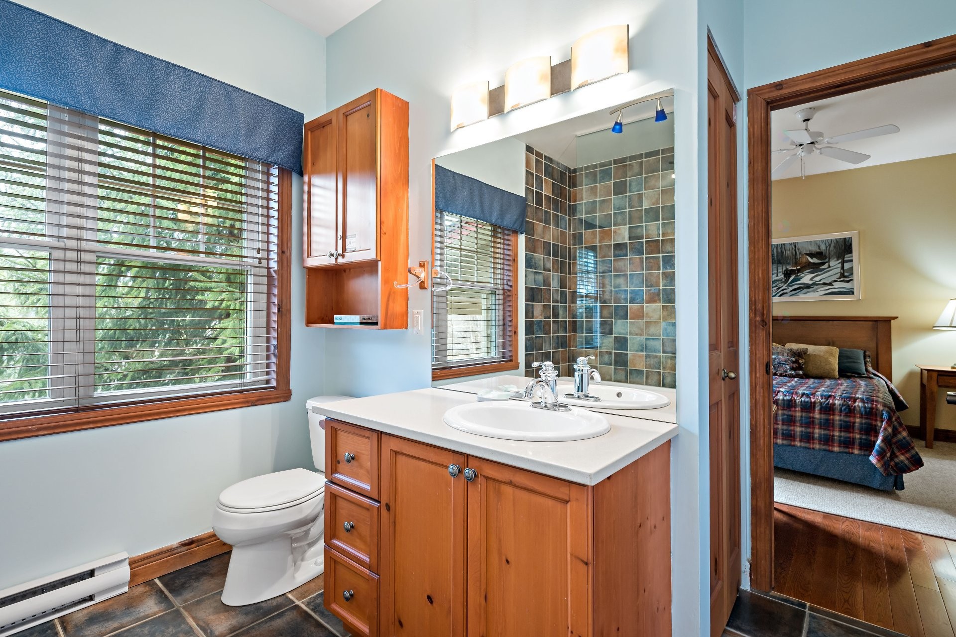 









225


Rue du Mont-Plaisant

, 2,
Mont-Tremblant,




QC
J8E1L2

