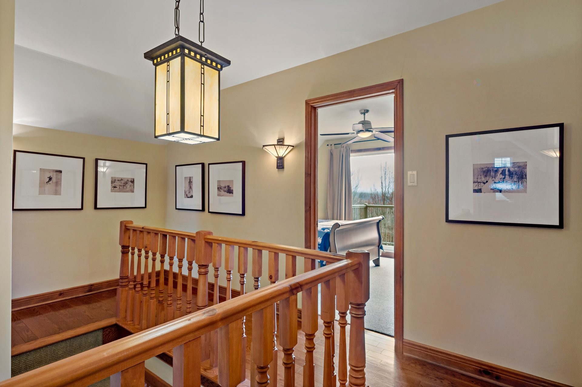 









225


Rue du Mont-Plaisant

, 2,
Mont-Tremblant,




QC
J8E1L2


