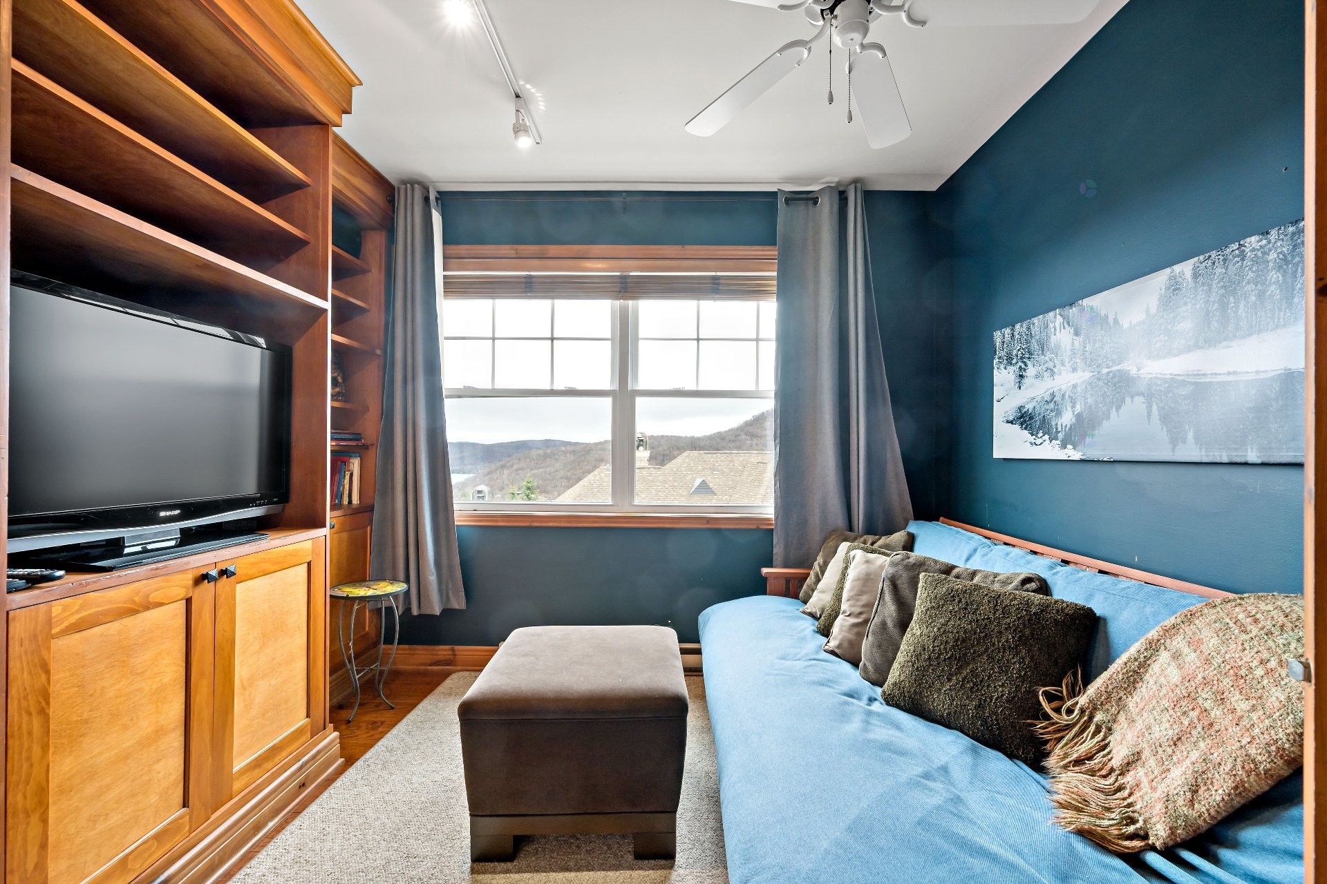









225


Rue du Mont-Plaisant

, 2,
Mont-Tremblant,




QC
J8E1L2

