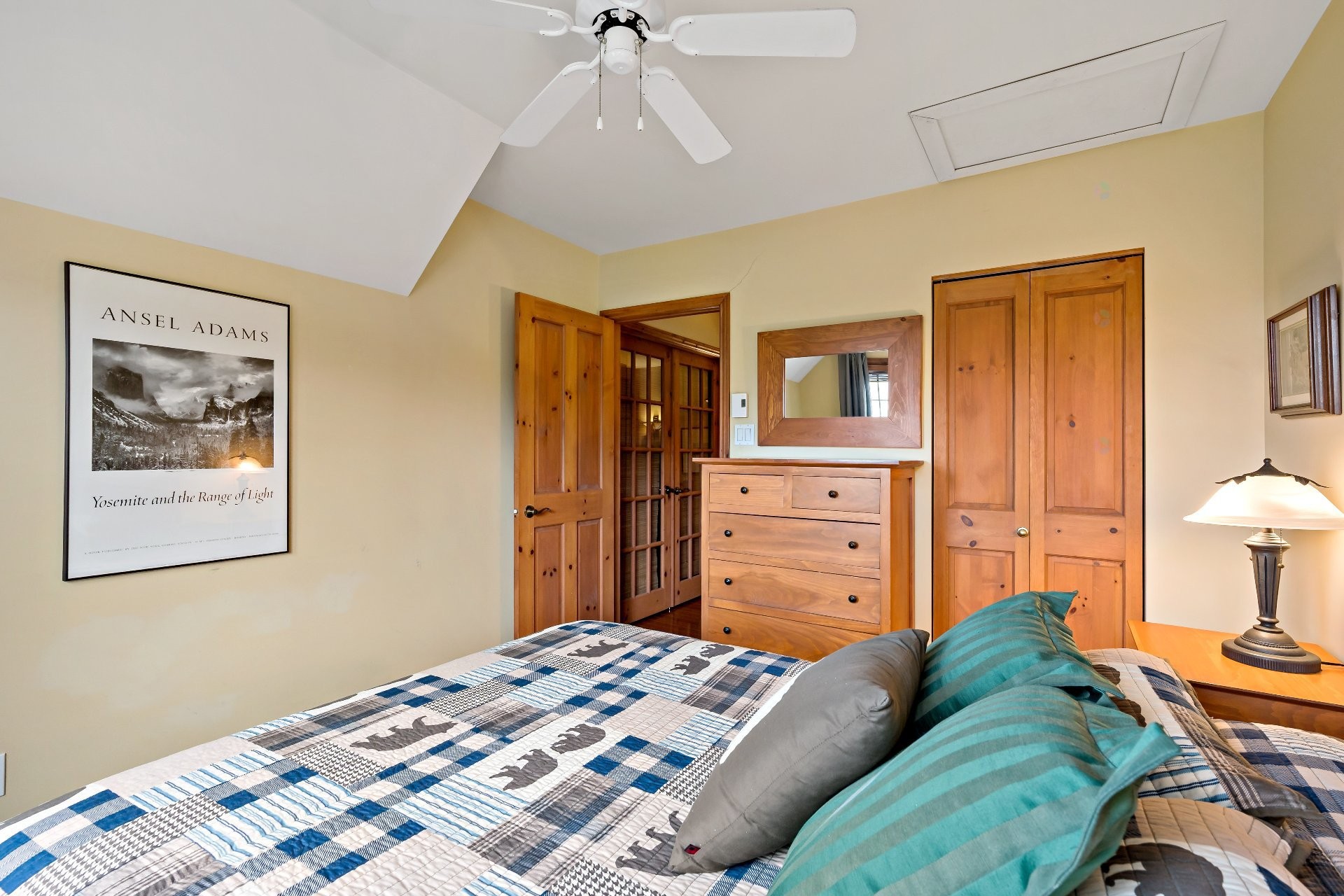 









225


Rue du Mont-Plaisant

, 2,
Mont-Tremblant,




QC
J8E1L2

