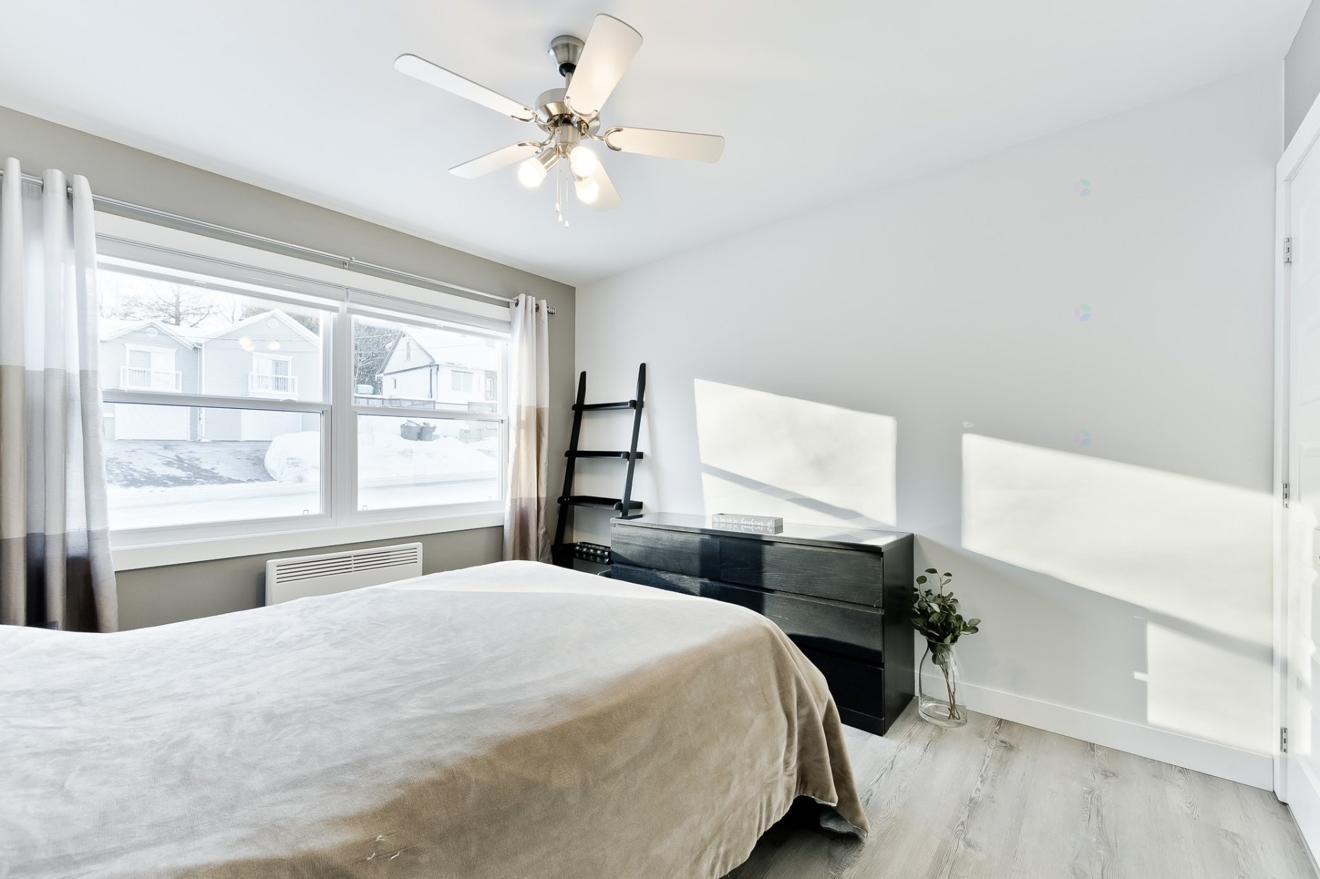 









1318


Rue Adélard-Collette

,
Sherbrooke (Les Nations),




QC
J1H4V6

