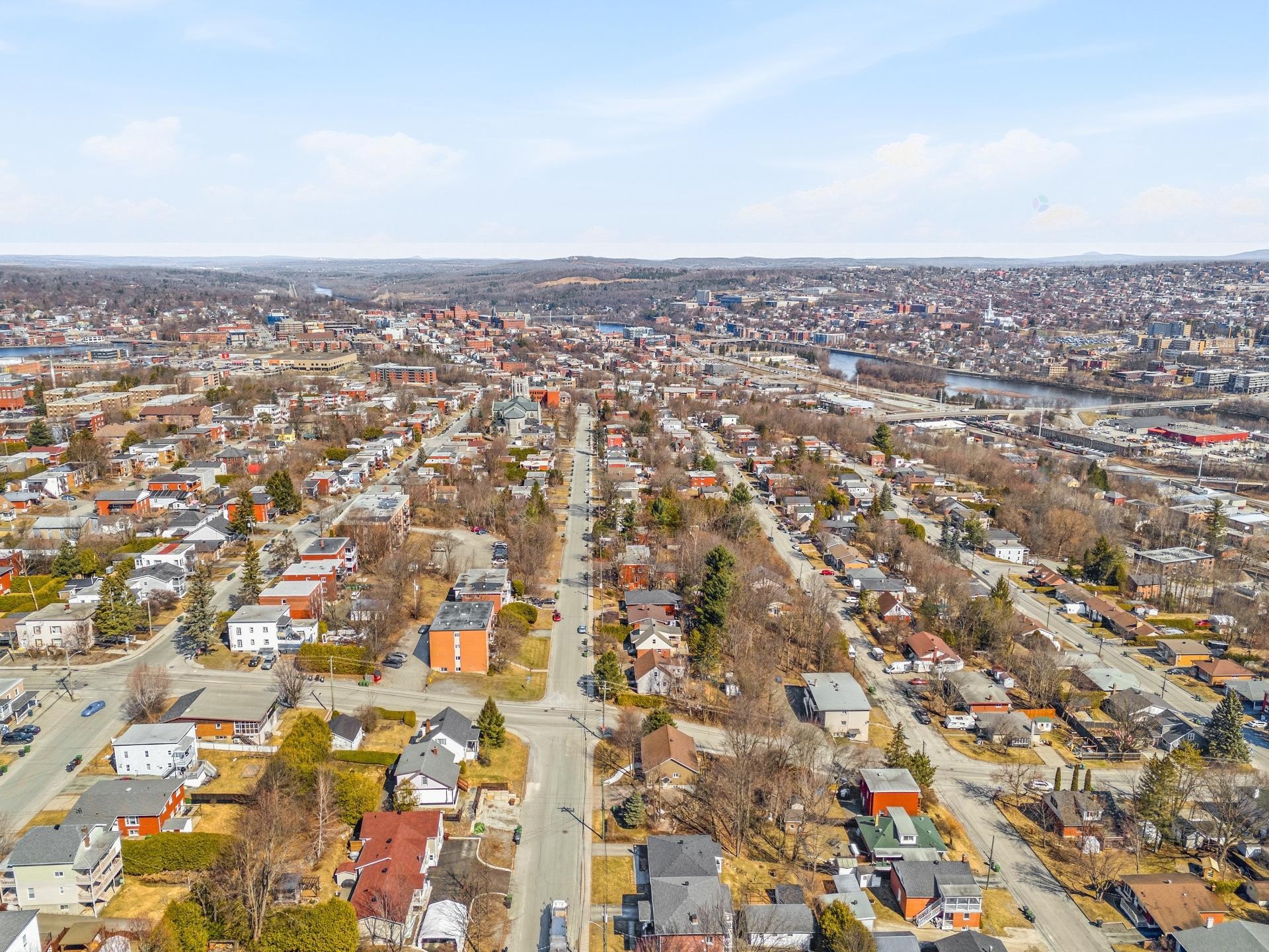 









1318


Rue Adélard-Collette

,
Sherbrooke (Les Nations),




QC
J1H4V6

