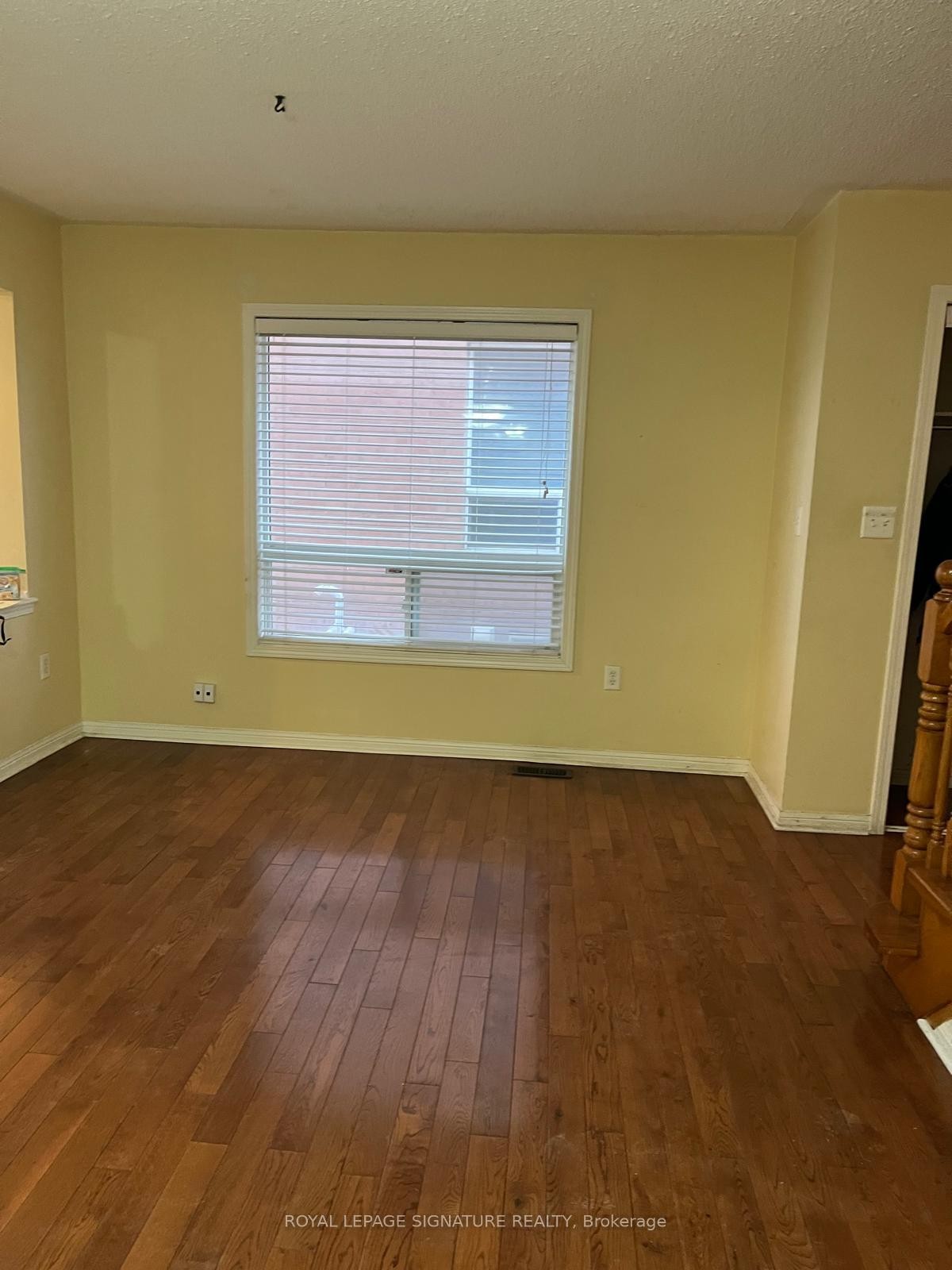 









12


Murphy

Road,
Brampton,




ON
L6S 6L2

