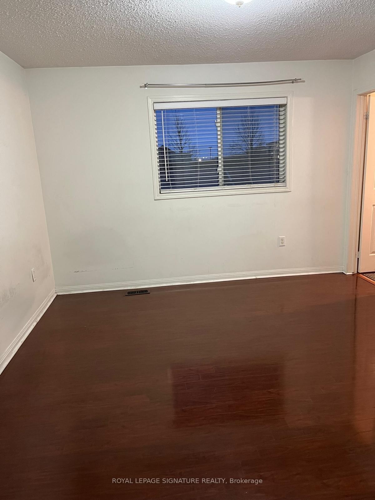 









12


Murphy

Road,
Brampton,




ON
L6S 6L2

