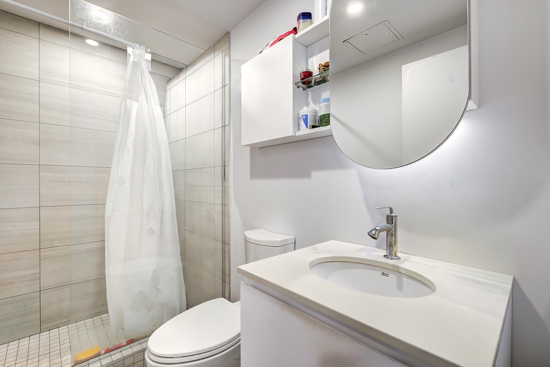 









2300


Rue Tupper

, 1602,
Montréal (Ville-Marie),




QC
H3H0B9

