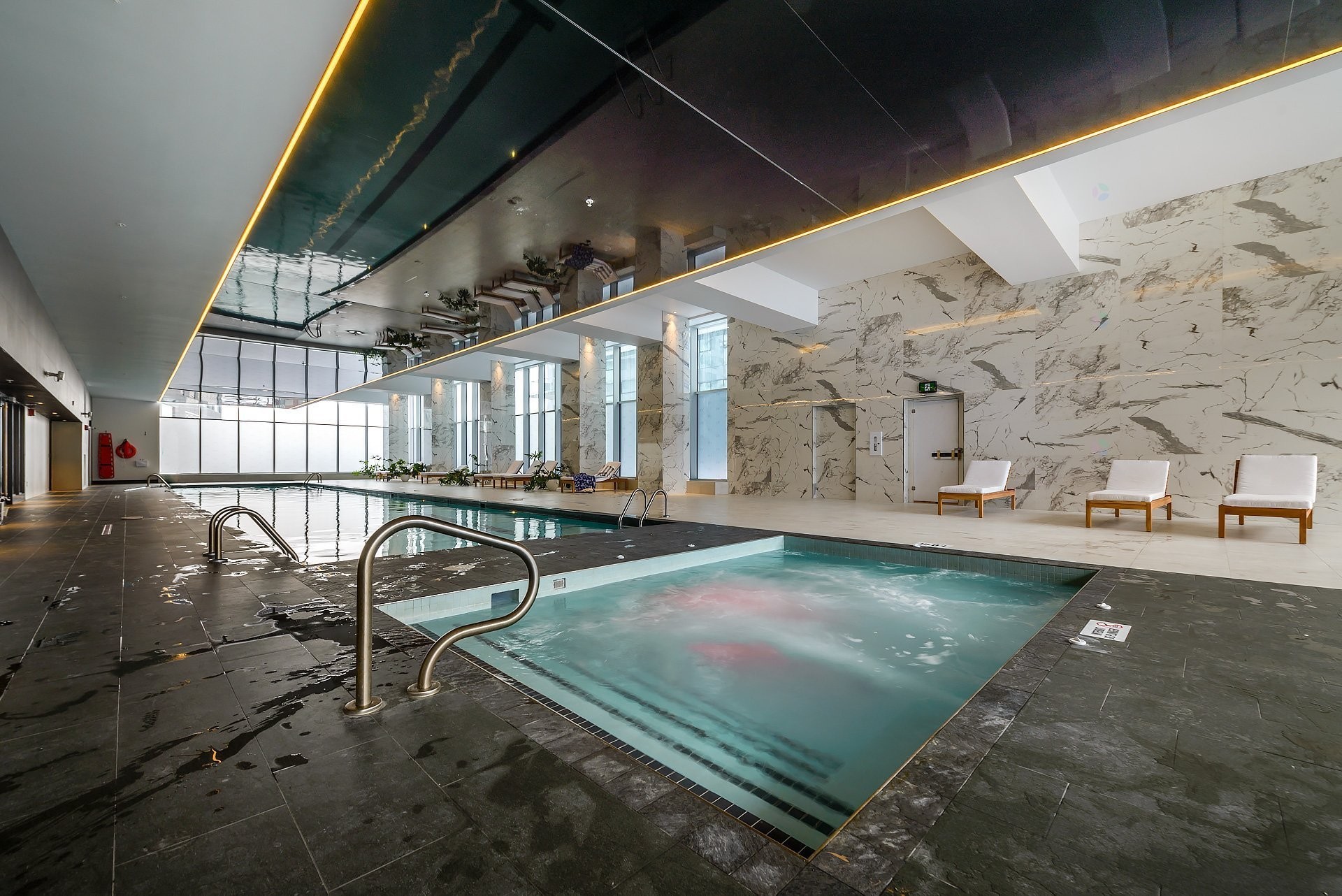 









2300


Rue Tupper

, 1602,
Montréal (Ville-Marie),




QC
H3H0B9

