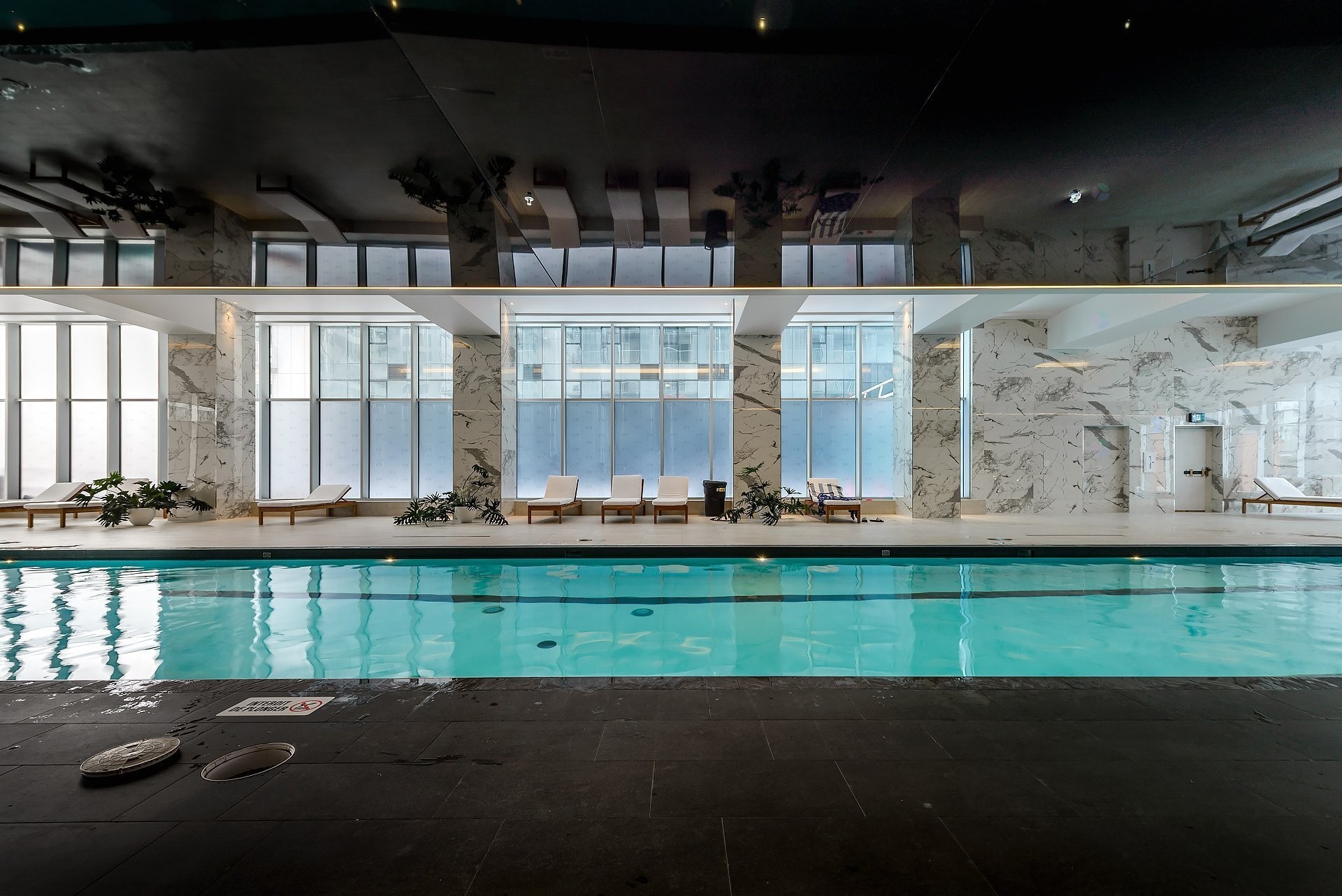 









2300


Rue Tupper

, 1602,
Montréal (Ville-Marie),




QC
H3H0B9

