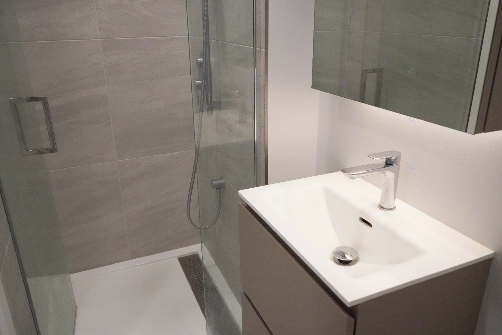 









1500


Boul. René-Lévesque O.

, 1210,
Montréal (Ville-Marie),




QC
H3G0H6

