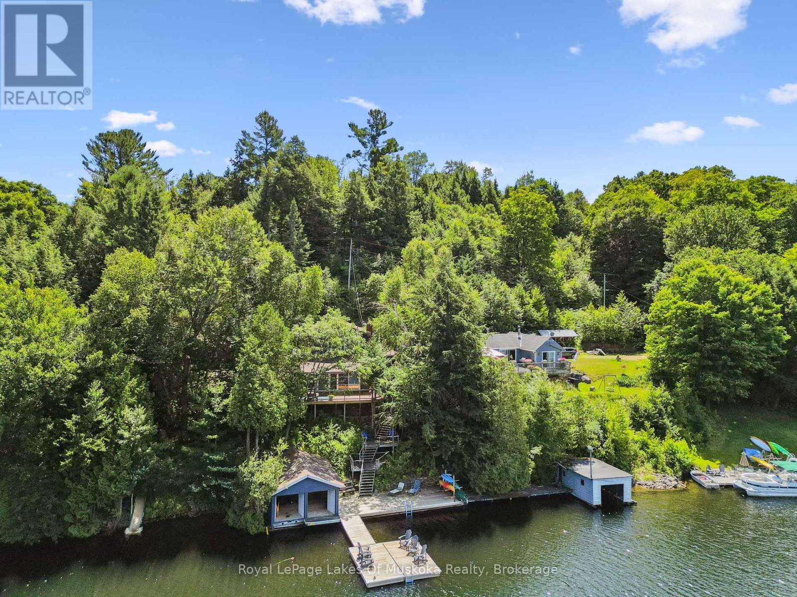 












1345 SINCLAIR TRAIL KAWAGAMA LAKE TRAIL

,
Algonquin Highlands (Sherborne),




Ontario
P0A1E0


