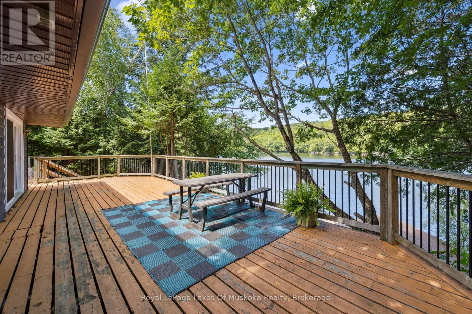 












1345 SINCLAIR TRAIL KAWAGAMA LAKE TRAIL

,
Algonquin Highlands (Sherborne),




Ontario
P0A1E0

