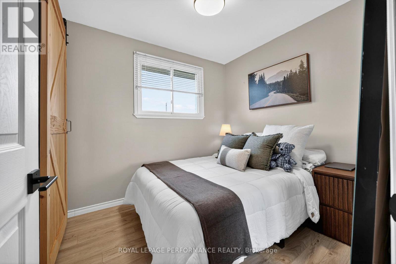 












17406 COUNTY 18 ROAD

,
South Stormont,




Ontario
K0C2A0

