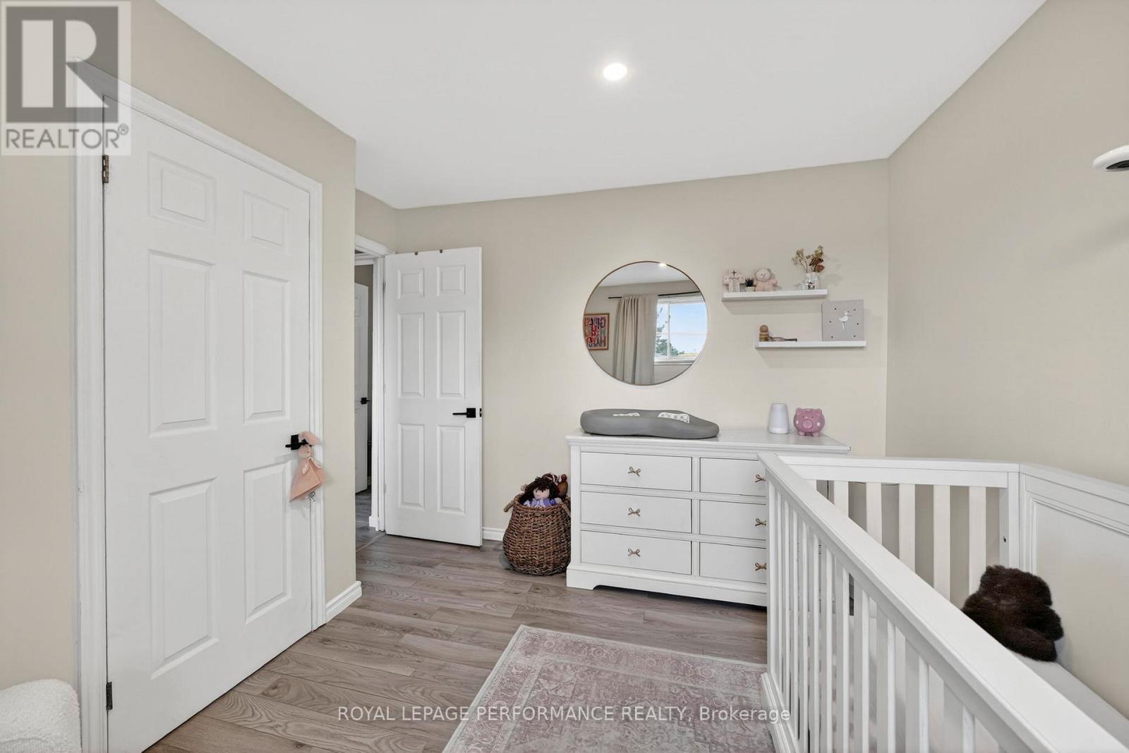 












17406 COUNTY 18 ROAD

,
South Stormont,




Ontario
K0C2A0

