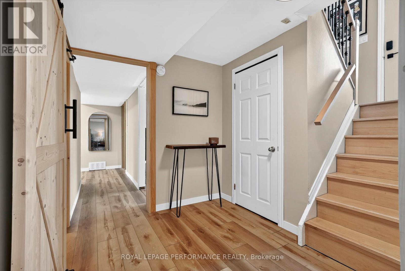 












17406 COUNTY 18 ROAD

,
South Stormont,




Ontario
K0C2A0

