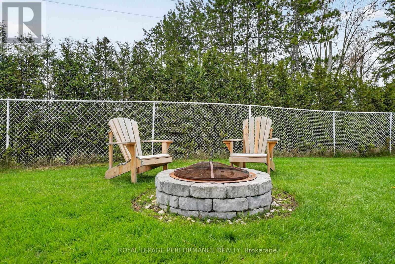 












17406 COUNTY 18 ROAD

,
South Stormont,




Ontario
K0C2A0

