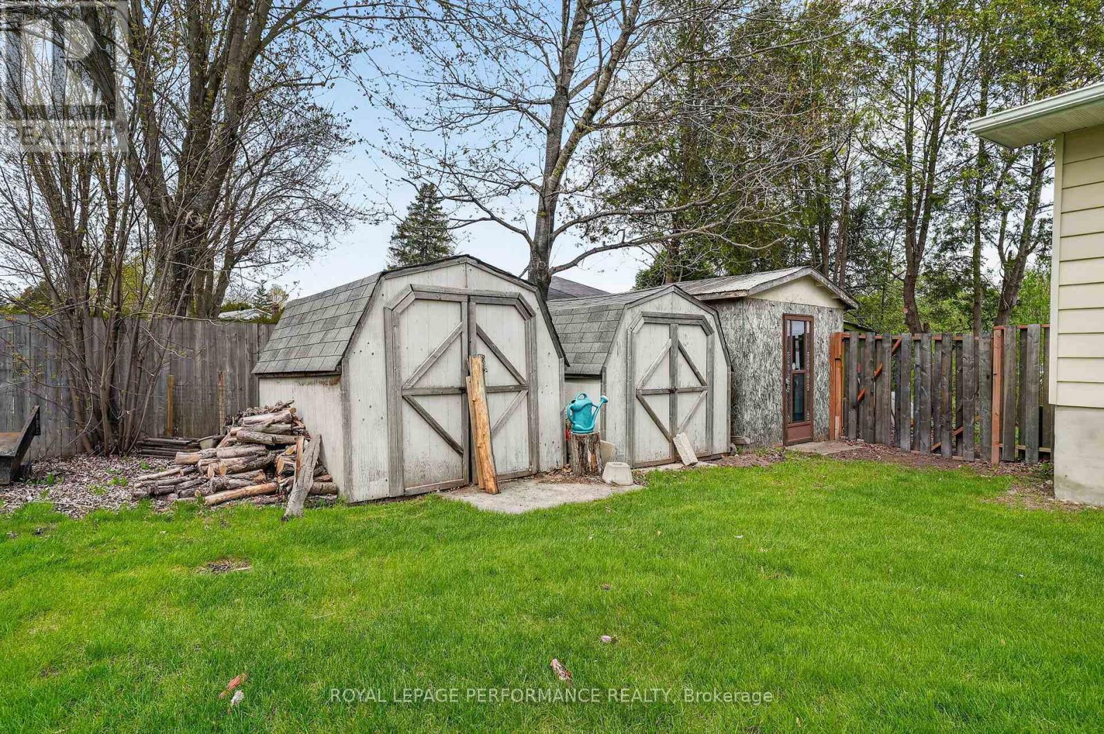 












17406 COUNTY 18 ROAD

,
South Stormont,




Ontario
K0C2A0


