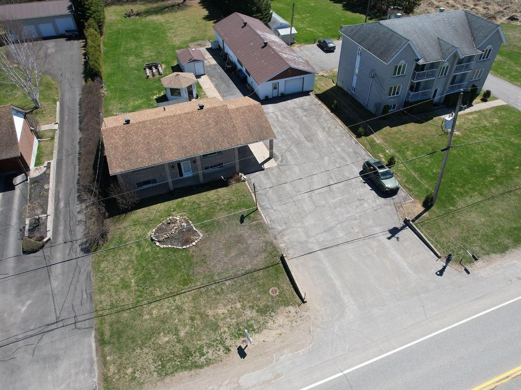 









1402


Route 158

,
Saint-Thomas,




QC
J0K3L0

