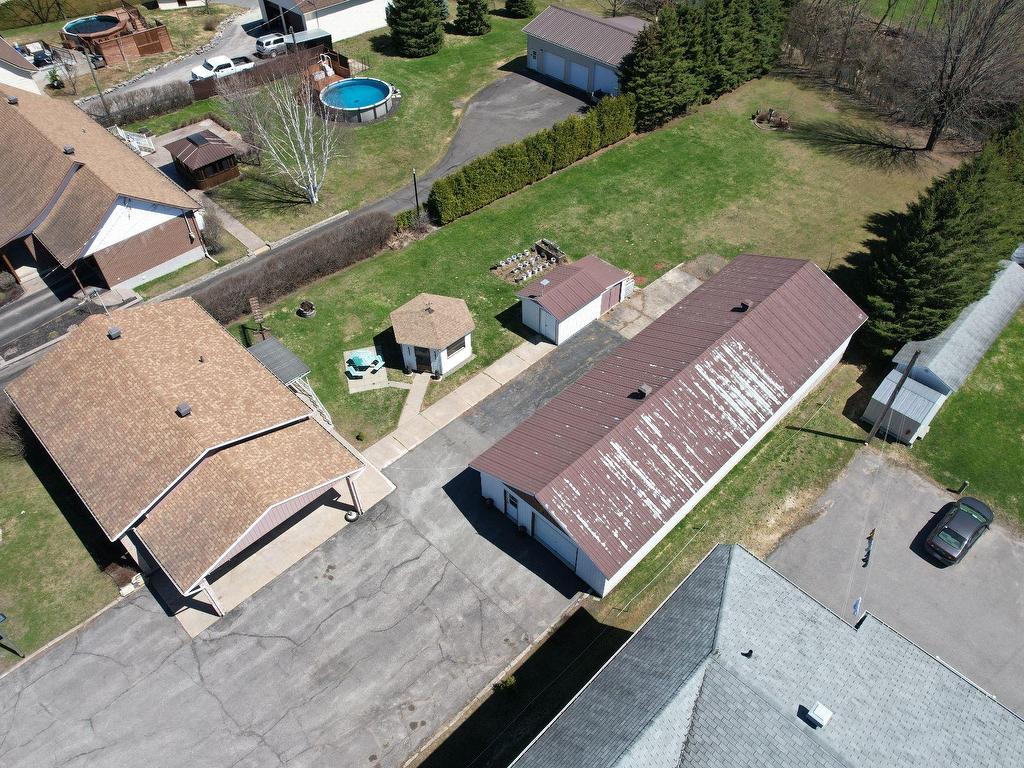 









1402


Route 158

,
Saint-Thomas,




QC
J0K3L0

